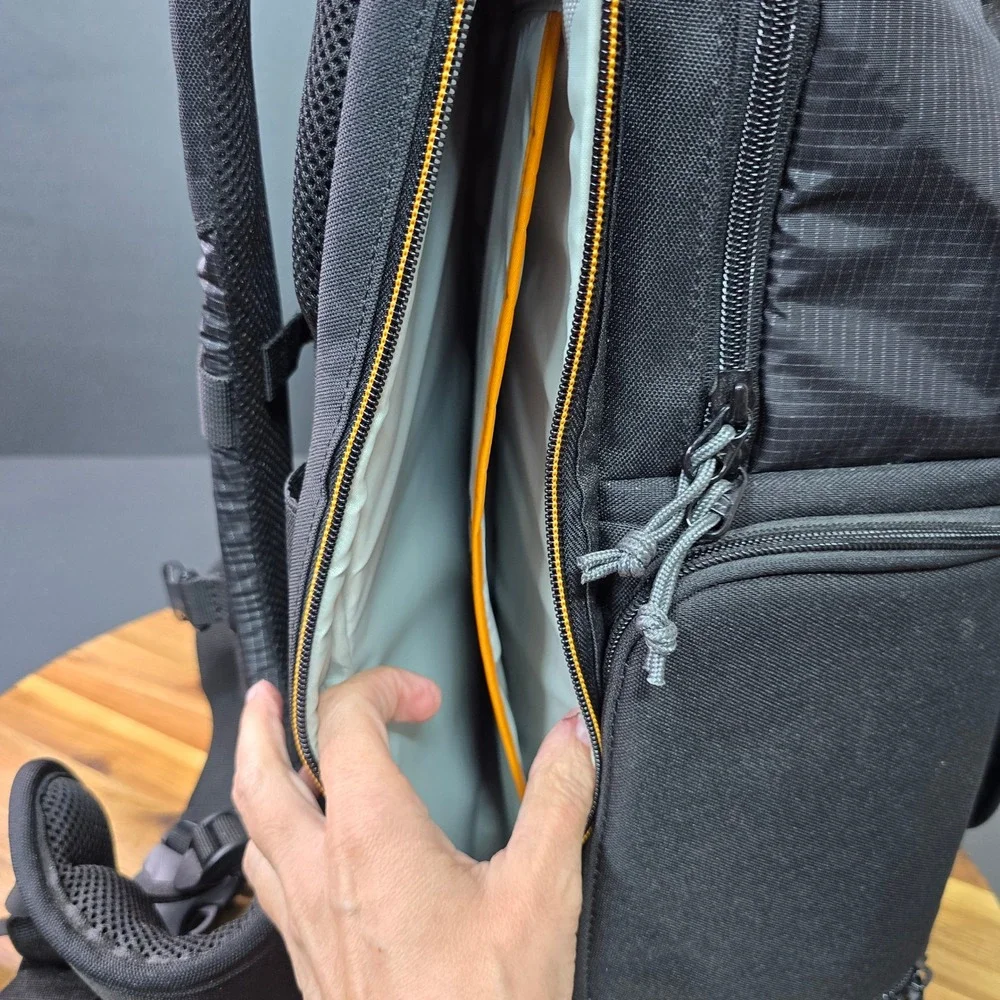 Lowepro‎ Fastpack BP 250 AW II Camera Backpack Black Laptop Compartment DSLR Bag